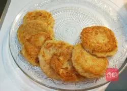 Illustration of the Beijing specialty snack carrot and potato pancakes 11
