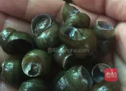 Illustration of how to make spicy snails 2