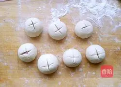 Illustration of how to make purple potato blossom steamed buns 13