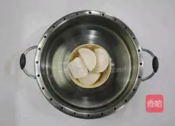 Illustration of how to make radish milk soup 2