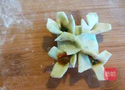 Xinwen Gourmet Style Steamed Dumplings Illustration 14