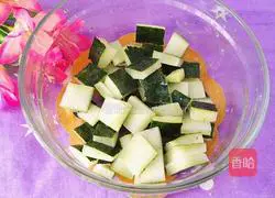 Winter melon Illustration of how to make peeled apple soup 2