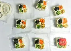 Illustration of how to make delicious Sixi dumplings 17