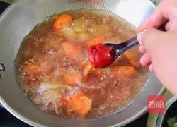 Illustration of how to make borscht at home 6