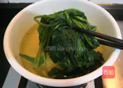 Spinach Chicken Cake Recipe Illustration 5