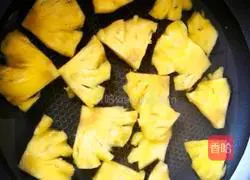 Illustration of how to make canned pineapple 5