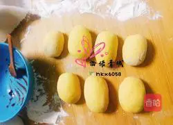 Illustration of how to make simulated sprout potatoes 7