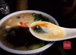 Illustration of how to make shrimp skin egg soup 15