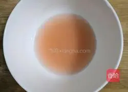 Pomegranate Sparkling Cocktail Recipe Illustration 11