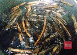 Illustration of how to make scallion oil noodles 4