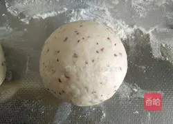 Illustration of how to make red date steamed buns 12