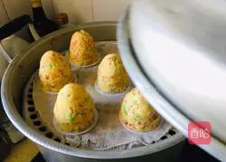 Illustration of how to make vegetable cornmeal steamed buns 8