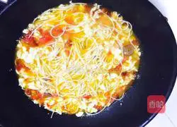 Illustration of how to make tomato and egg noodles 2