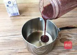 Mango Coconut Juice and Purple Rice Dew Recipe Illustration 4