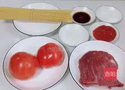 Illustration of how to make tomato and beef braised spaghetti 1