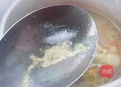 Illustration of how to make Qi and Blood Chicken Soup 8