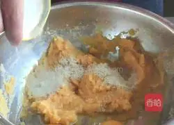 Illustration of how to make sweet potato cake 6