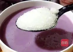 Illustration of how to make purple sweet potato milk 11
