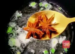 Illustration of Beef Brisket Stewed with Potatoes 10