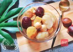 Moisten the lungs and relieve dryness | Illustration of how to make lotus seeds, horseshoes and chestnut syrup 9