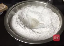 Illustration of how to make handmade rice cake 1