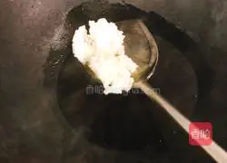 Illustration of how to make pickled fish that can be eaten in soup 3