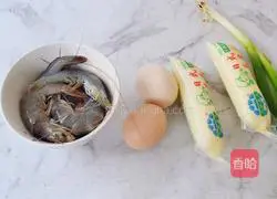 Illustration of how to make steamed shrimps with eggs and tofu 1