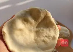 Illustration of how to make carrot and cabbage buns 4