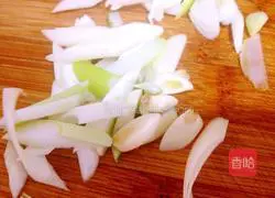 How to shred the king oyster mushrooms by hand Illustration 3