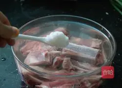 Lamb Chop Soup Illustration of how to do it 1