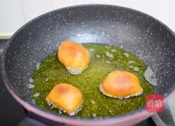 Illustration of making mini fried dough sticks 5