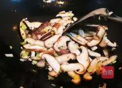 Illustration of making shiitake mushroom noodles 7