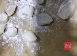 Illustration of how to make spinach spring rolls 6