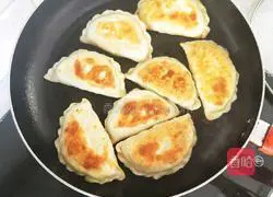 Leek Box Recipe Illustration 25