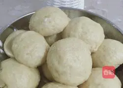 Illustration of how to make sweet potato buns 8