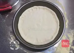 Illustration of how to make bacon pizza 9