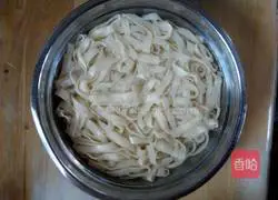 How to make cold noodles with shredded chicken Illustration 1