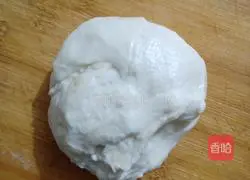 Illustration of how to make crispy green onion cake 1