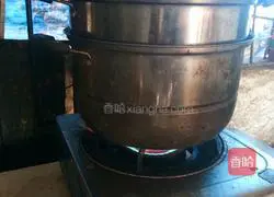 Illustration of how to make meat buns 8