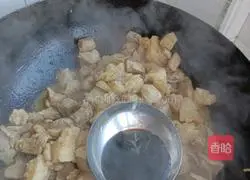 Illustration of how to make Roujiamo (steamed bun version) 9