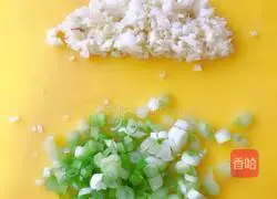 Illustration of how to make oil noodles 9