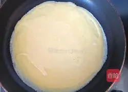 Illustration of how to make egg and purple potato rolls 5