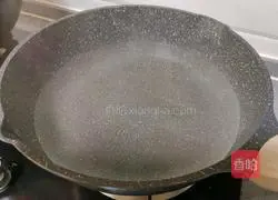 Illustration of how to make poached eggs 2