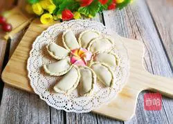 Illustration of how to make leek and meat dumplings (lace dumplings) 15