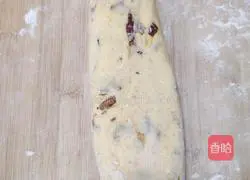 Illustration of how to make cornmeal and red date steamed buns 7