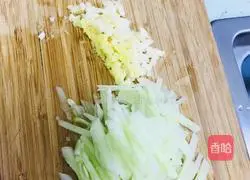 Illustration of how to make glutinous beef noodles 3