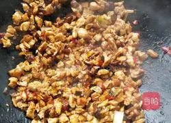 Illustration of how to make mushroom fried noodles 3