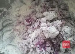 Illustration of how to make sweet potato and purple potato pancakes 6