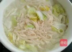 Illustration of how to make cabbage vegetarian noodles 8