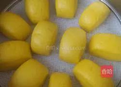 Pumpkin Illustration of how to make steamed buns 13